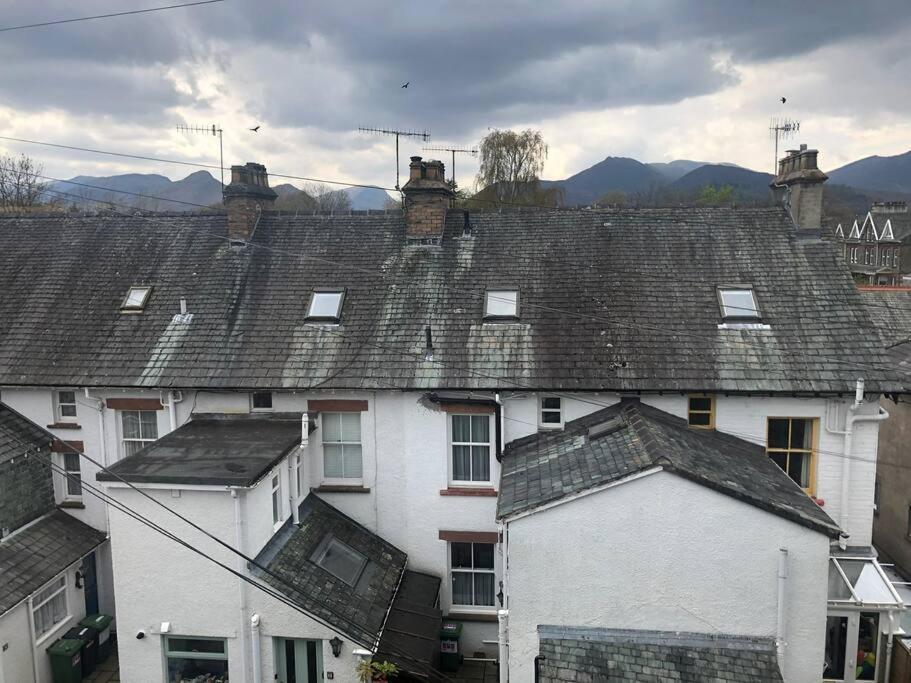 Fell Top View - Fantastic Keswick Centre Apartment Εξωτερικό φωτογραφία